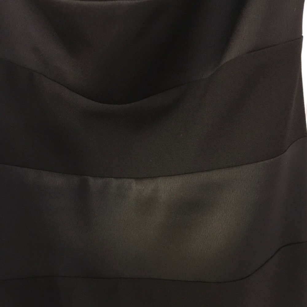 Sale!! White House black market lbd - Picture 3 of 3